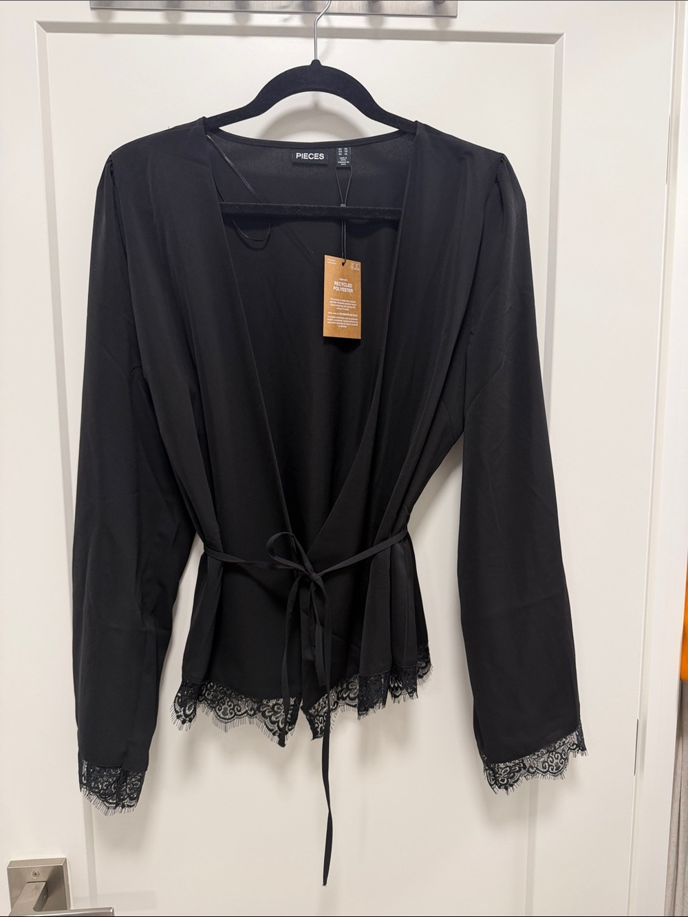 PIECES Black Lace-Trim Wrap Robe Top